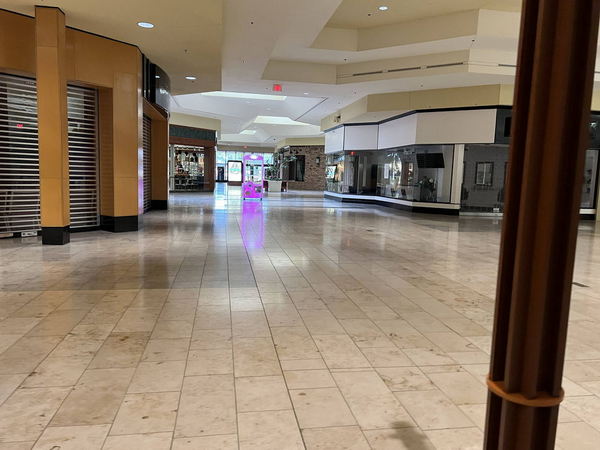 Lansing Mall - Aug 13 2022